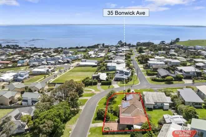 House For Sale , 35, Bonwick Avenue, San Remo, Victoria