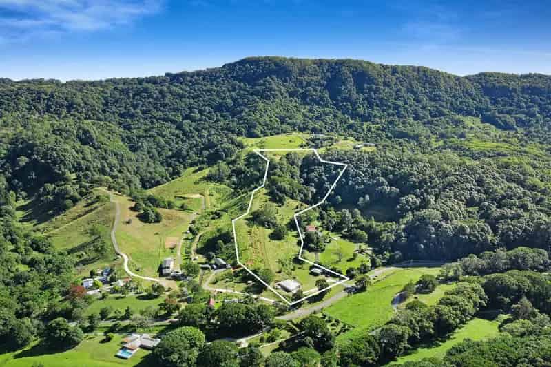 Your Private Oasis Awaits: Stunning 5.79-Hectare Property in Currumbin Valley