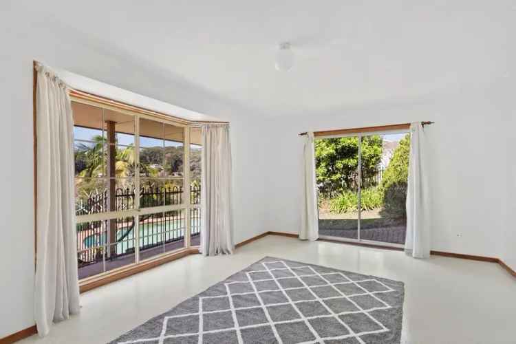 House For Lease - 4 Alexander Close, Terrigal NSW 2260