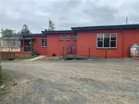 Buy hospitality business with restaurant and bar in Lady Franklin