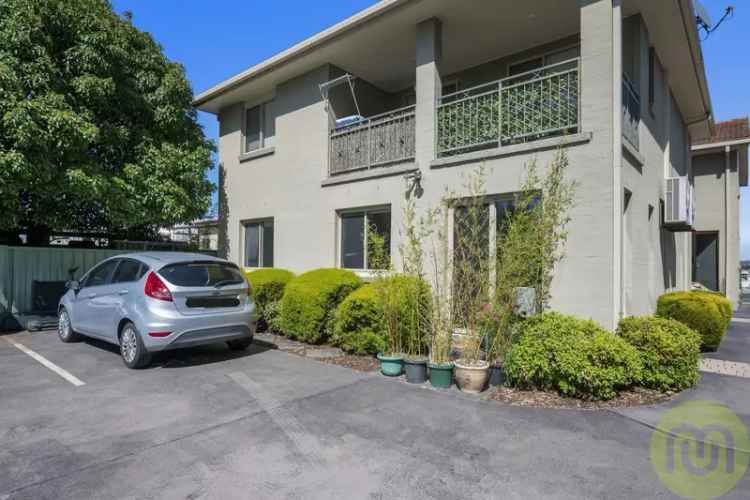 Queanbeyan Garden Apartment - Spacious 2-Bedroom Unit