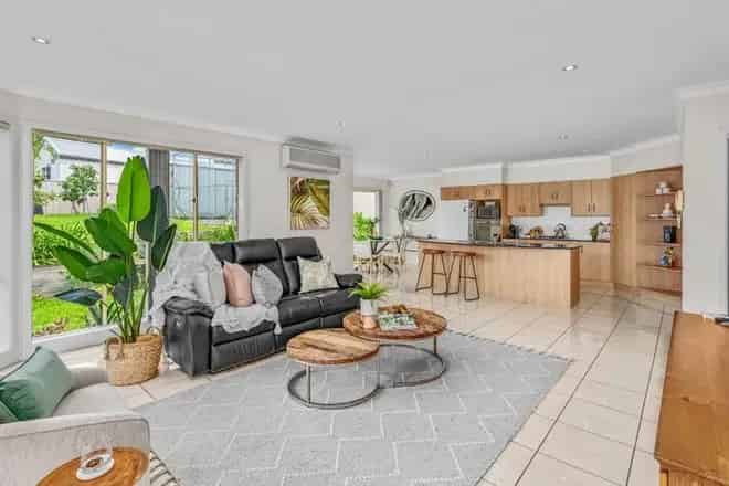 House For Sale , Newcastle-Maitland, New South Wales