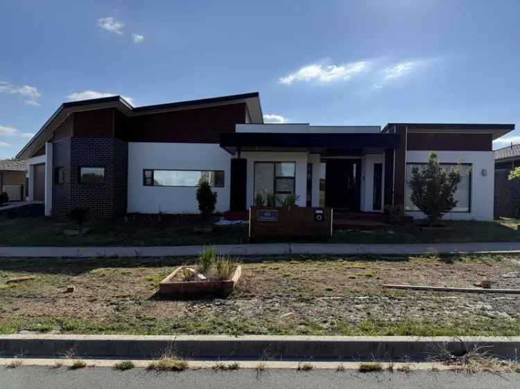 House For Rent in District of Gungahlin, Australian Capital Territory