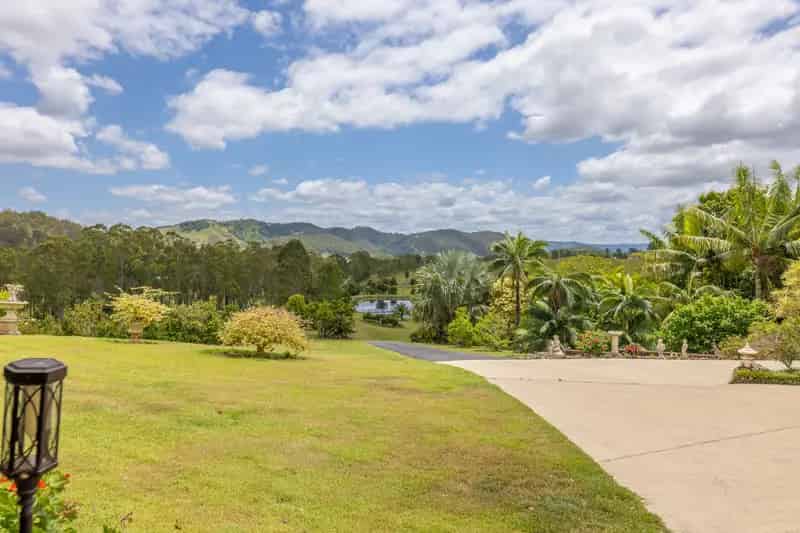 Buy Country Paradise Dual Living Property in Sandy Creek with Stunning Views