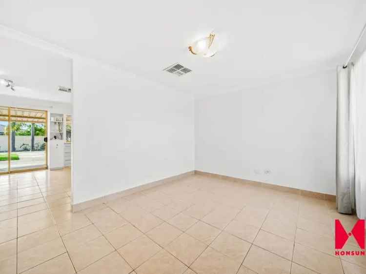 House For Sale in City of Gosnells, Western Australia