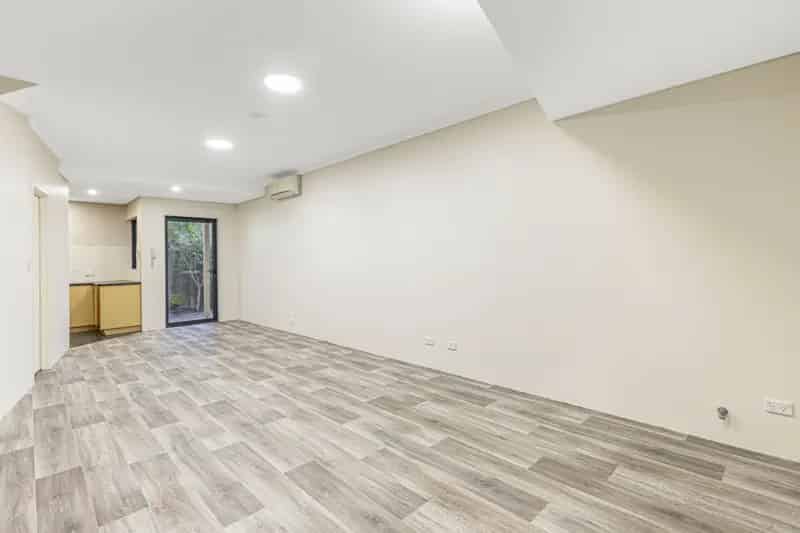 House For Sale , Town of Cambridge, Western Australia