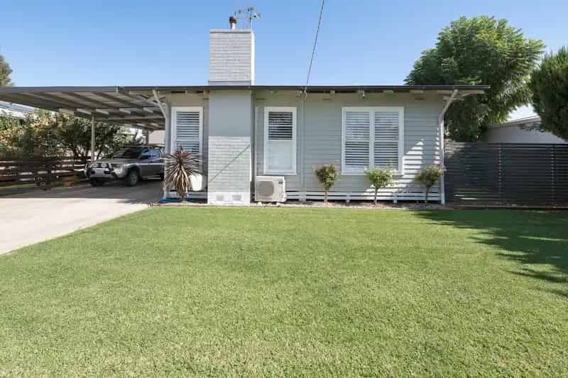 Charming Updated Weatherboard Home with Modern Comforts