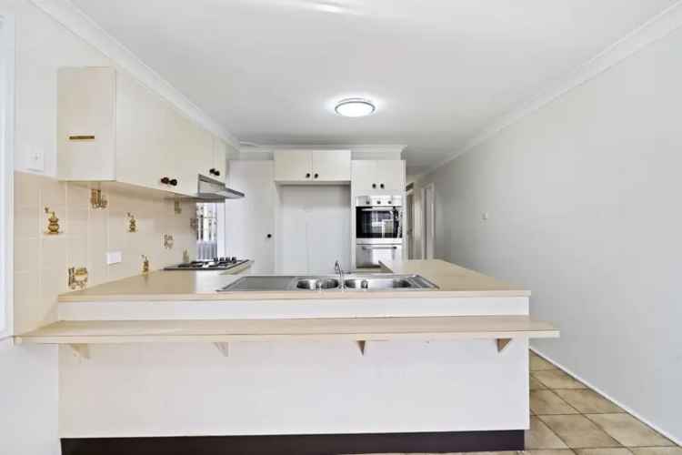 3 Bedroom House for Lease in Ingleburn