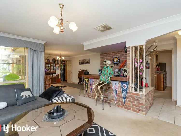 House For Sale in Tamworth, New South Wales