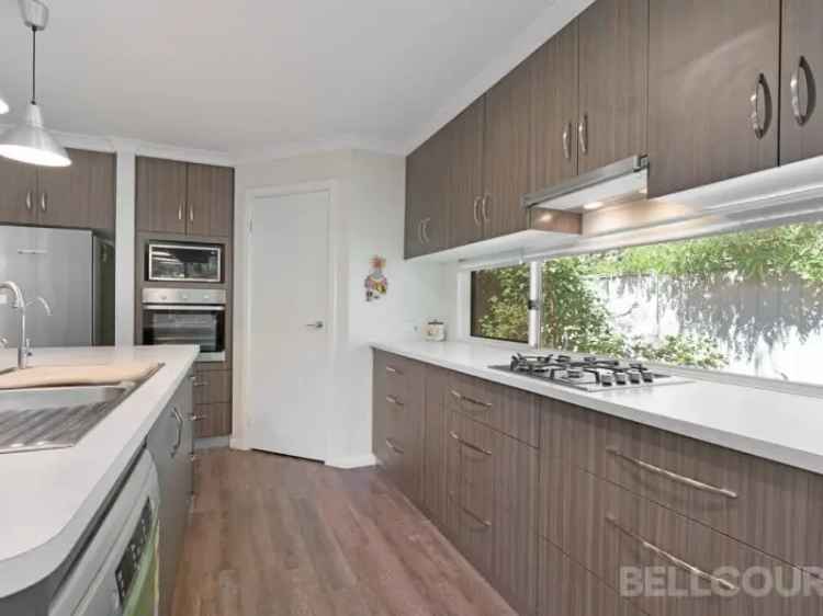 Modern 3 Bed Low Maintenance Home Near Perth CBD