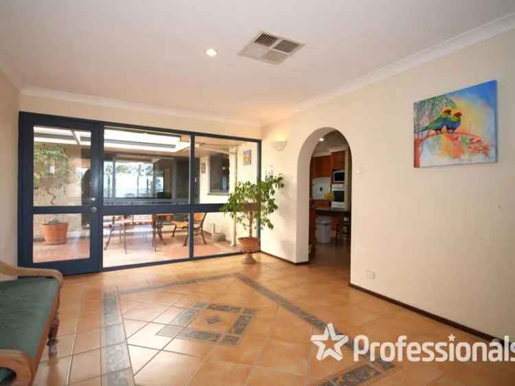 House For Sale in Shire Of Harvey, Western Australia