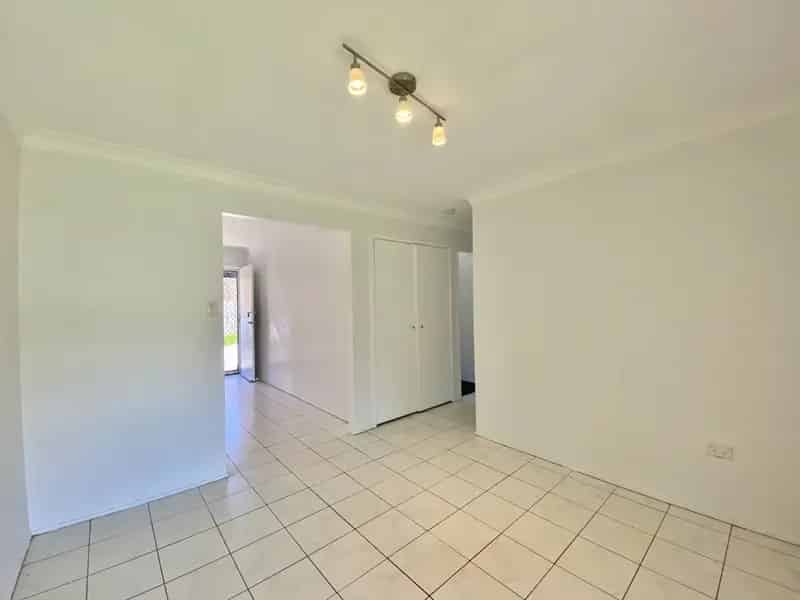 Real Estate For Lease - 7 Pickham Close - Kincumber , NSW