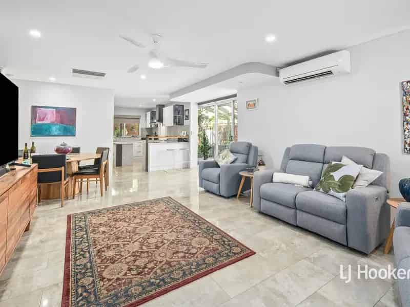 Buy Stunning Townhouse in Eastside with Modern Features and River Views