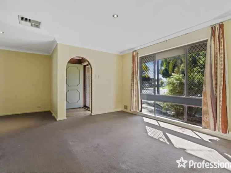 House For Rent in Kelmscott, Western Australia