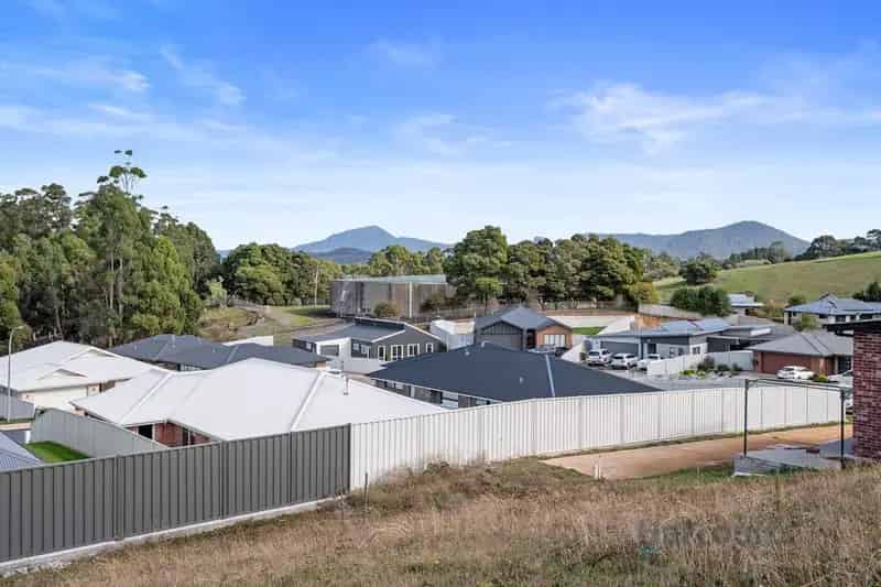 Elevate Your Lifestyle - Spacious Block with Scenic Outlook