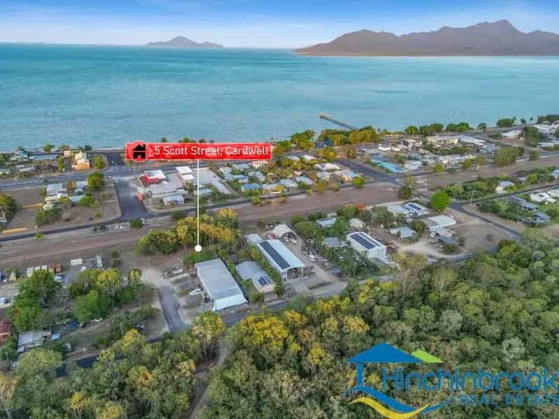Industrial land for sale Cardwell with fenced boundaries and services