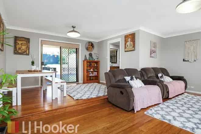 House For Sale , 25, Cardo Drive, Albury, New South Wales