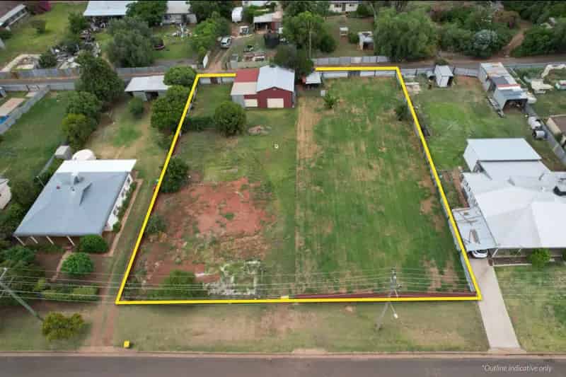 Condobolin Property For Sale - Large Block with Shed