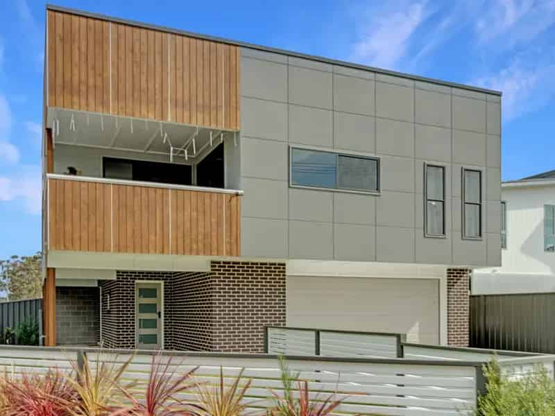 House For Sale , Sussex Inlet, New South Wales