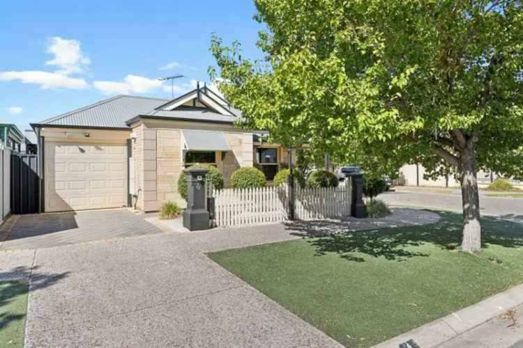 House For Sale in Adelaide, South Australia