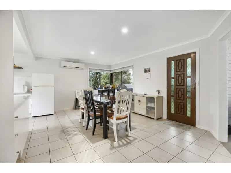 Corner Block, Side Access, Popular Mount Clear Location.
