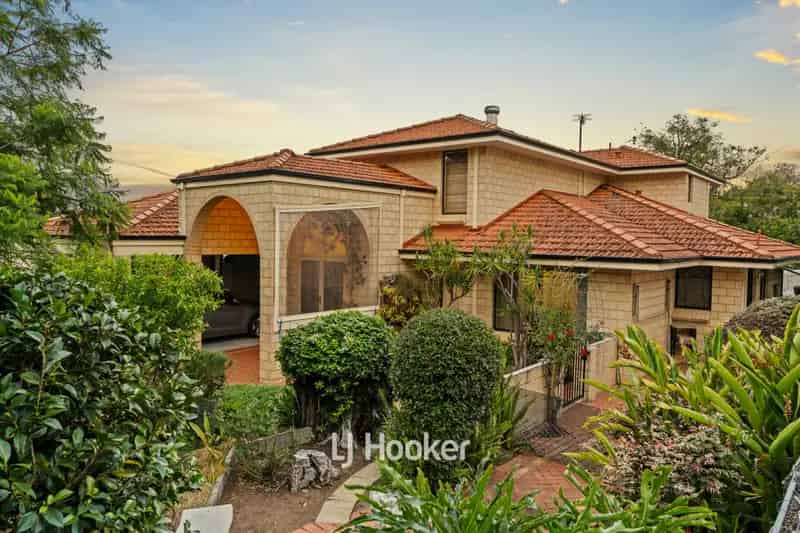 Buy House North Street Dunsborough Four Bedrooms Lush Gardens