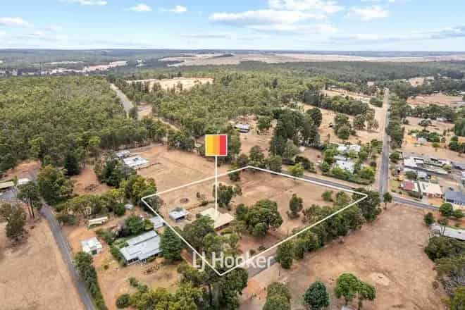 House For Sale , Collie, Western Australia