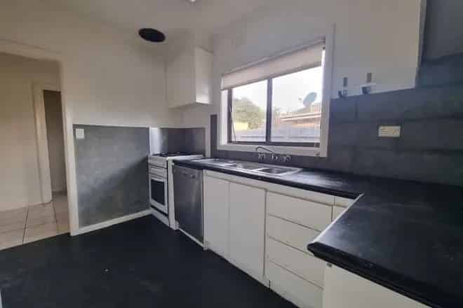 House For Rent , 136, Wilson Street, Melbourne, Victoria