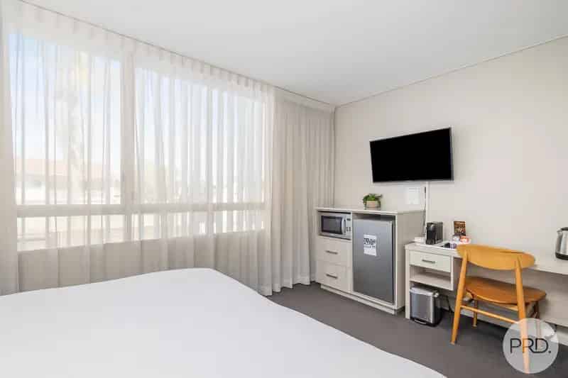 Exceptional Nelson Bay Unit - Perfect for Investors or Lifestyle Seekers!