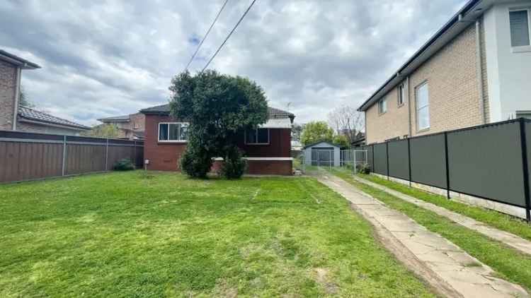 House For Rent in Sydney, New South Wales