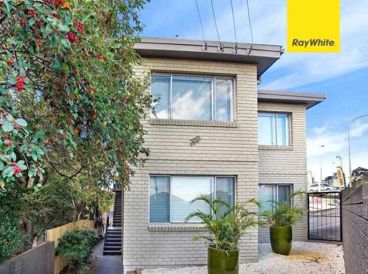 Spacious Two-Bedroom Apartment in Prime Location