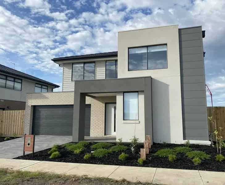 Welcome Home to Modern Elegance