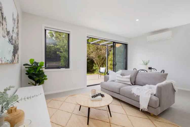 Torrens Title Townhouse Near Lake Macquarie