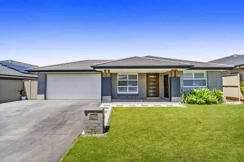 Real Estate For Lease - 36 Owens Street - Spring Farm , NSW