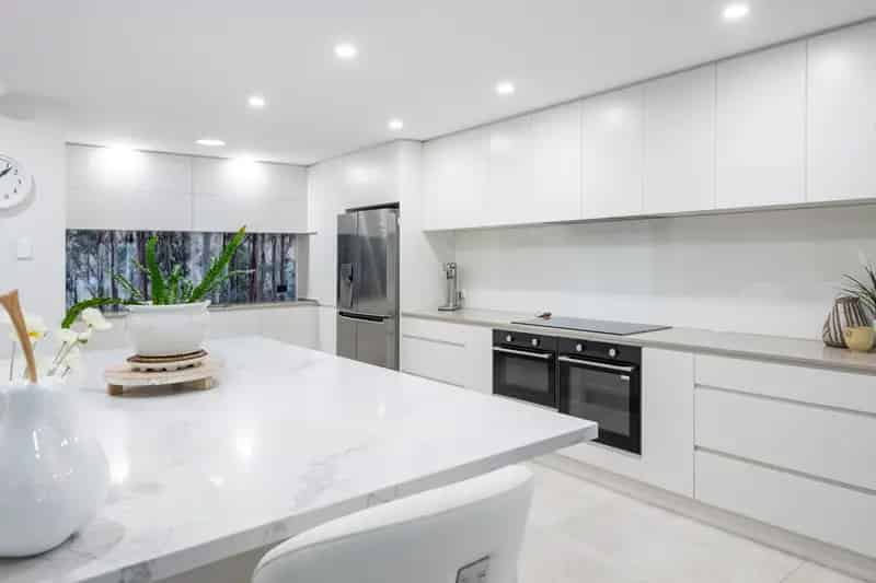 Stunning 5-Bedroom Family Estate on 4,529 sqm of Land with Luxury Features