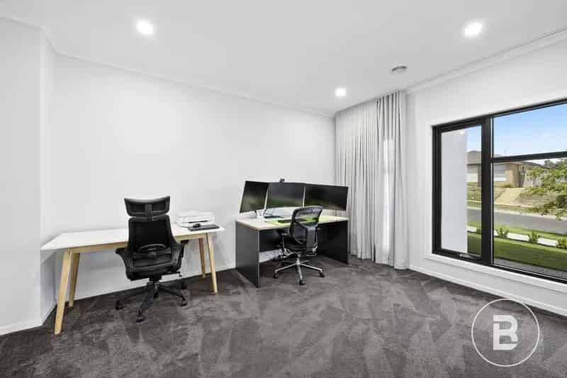 House For Sale , 17, Howkins Avenue, Ballarat, Victoria