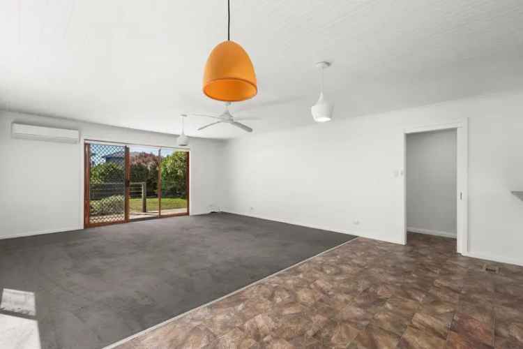 House For Sale in Melbourne, Victoria