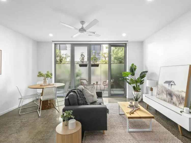 Modern Living in the Heart of Geelong West