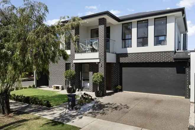 House For Sale in Adelaide, South Australia