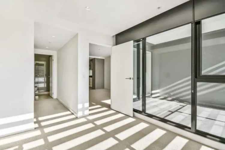 2 rooms apartment of 255 m² in Melbourne