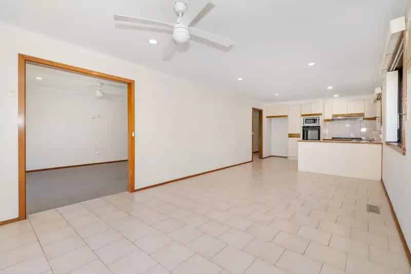Real Estate For Lease - 55 Hurlstone Crescent - Mill Park , VIC