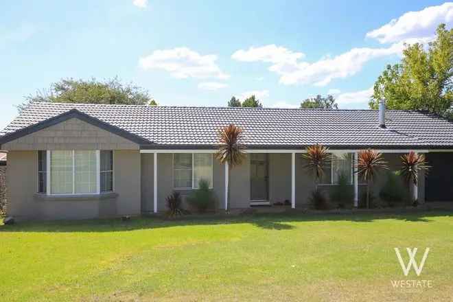 House For Rent in Bathurst, New South Wales