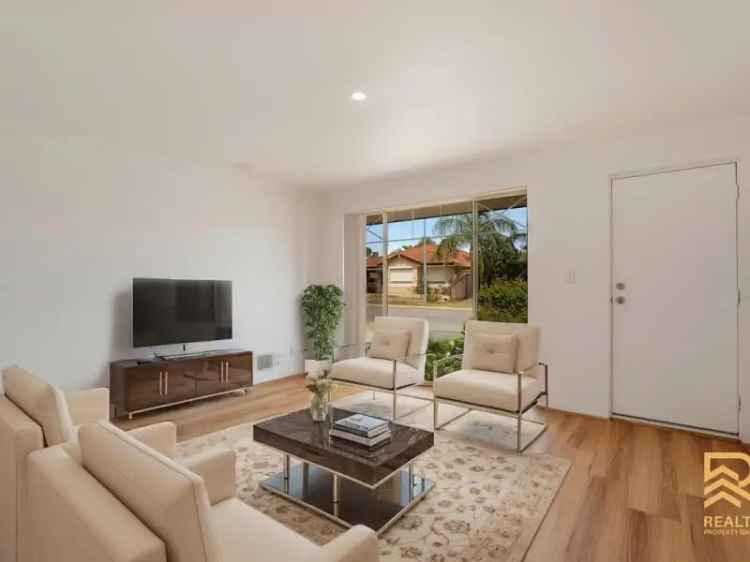 House For Sale in City of Canning, Western Australia