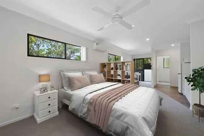 Modern Furnished Studio Apartment Brisbane City Single Occupancy