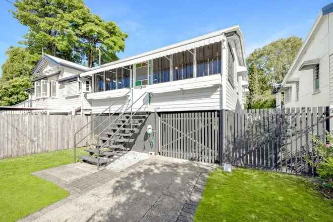 House For Sale in Cairns, Queensland