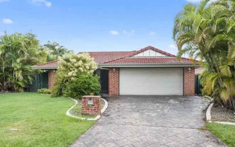 Lease Family Home in Calamvale with Modern Features and Great Amenities