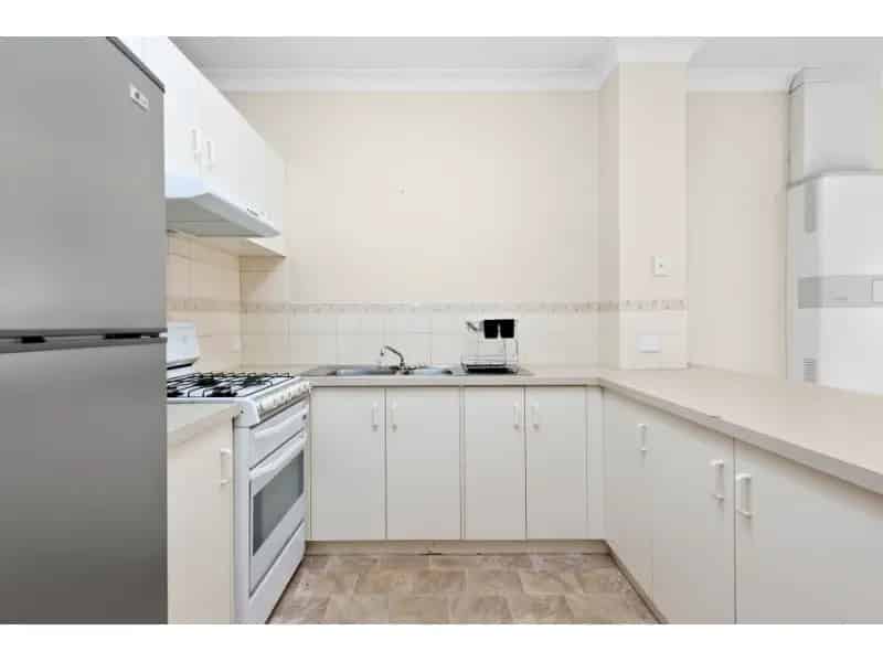 2-Bedroom Terrace Home - Just 2 Minutes From Ballarat Cbd!