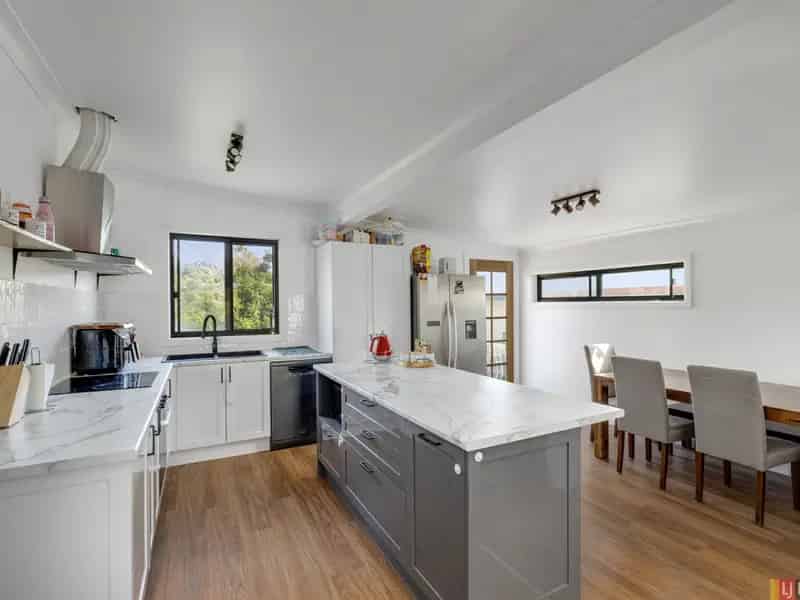 Real Estate For Lease - 12 Carrington Street - West Kempsey , NSW