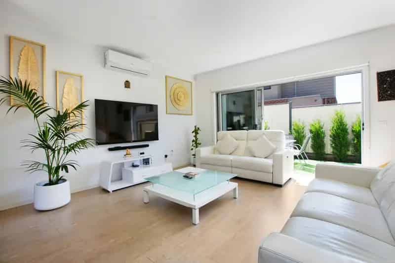 Buy Townhouse in Prime Location with Modern Features