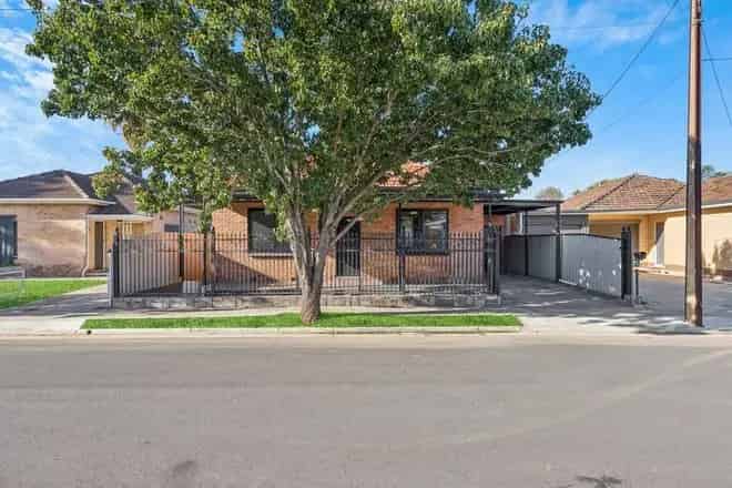 House For Sale , 22, Bridges Street, Adelaide, South Australia
